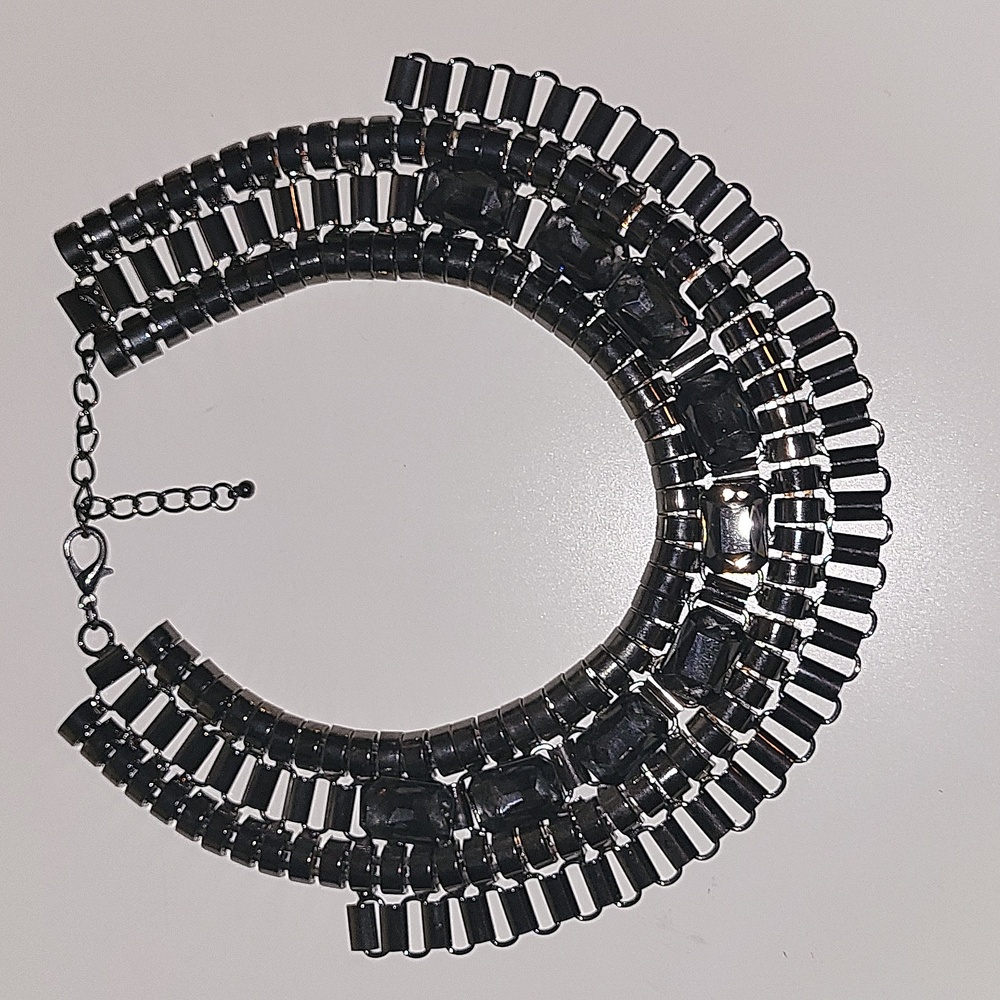 Anthropologie gunmetal silver statement necklace